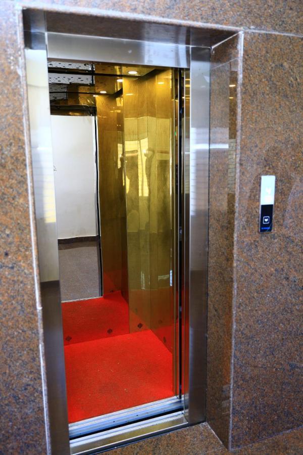 Sasthi Suites Бангалор Екстериор снимка